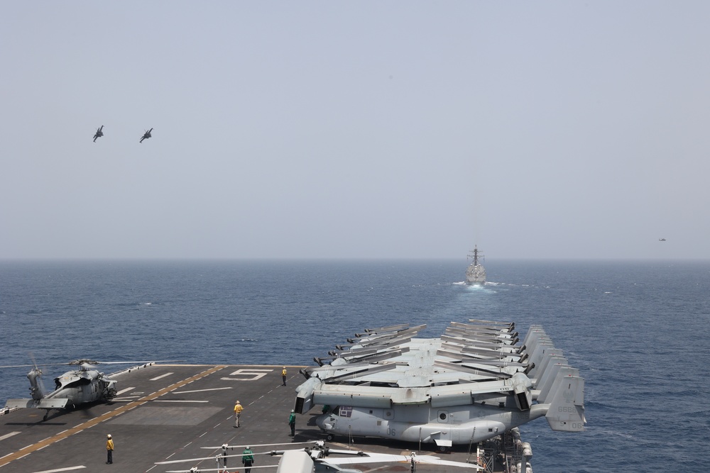 U.S. Air Force, U.S. Navy Operate in the Gulf of Oman