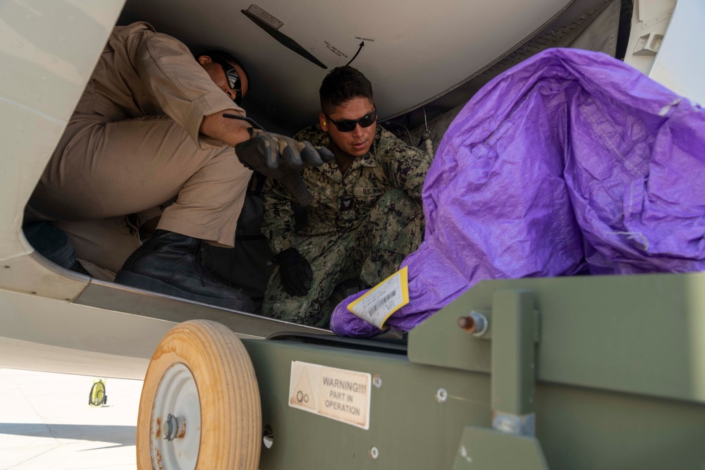 DVIDS - Images - NSA Souda Bay Supports Mail Call [Image 1 of 4]