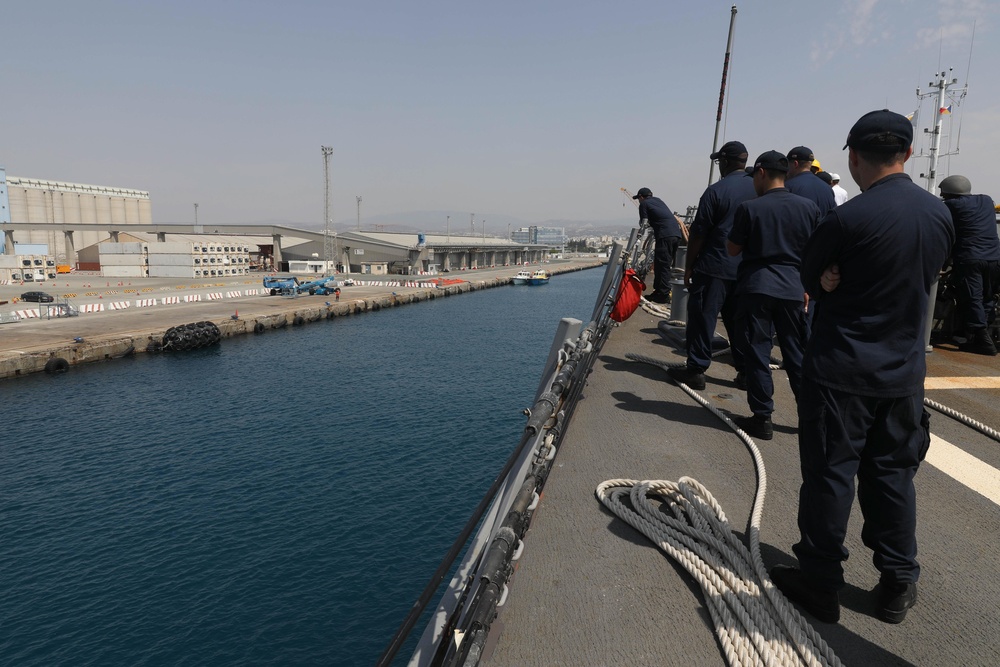 Ramage Sailors Prepare For Port