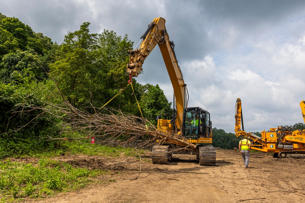 When trees fly: Pittsburgh District delivers new fish habitats on Ohio River