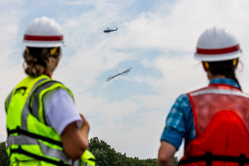 When trees fly: Pittsburgh District delivers new fish habitats on Ohio River