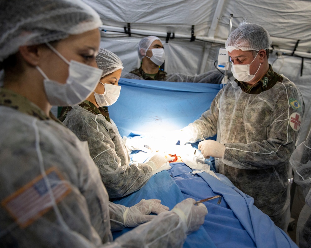 NY National Guard combat medics join humanitarian exercise, Operation Parana III in Brazil