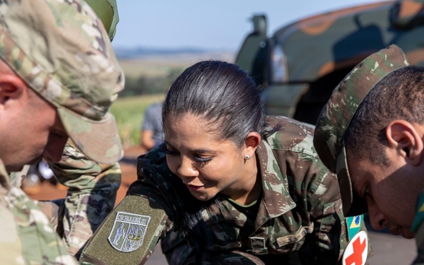 NY National Guard combat medics join humanitarian exercise, Operation Parana III in Brazil