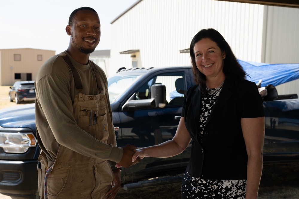 Hon. Kristyn Jones visits MWD training program