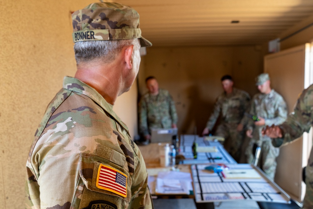 MG Bonner visits Fuerzas Amigas 23 at Camp Pendleton