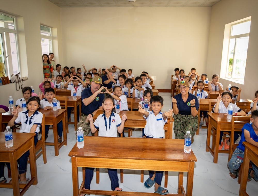 Pacific Partnership 2023: Ribbon Cutting at Hoa Dinh Tay Primary School