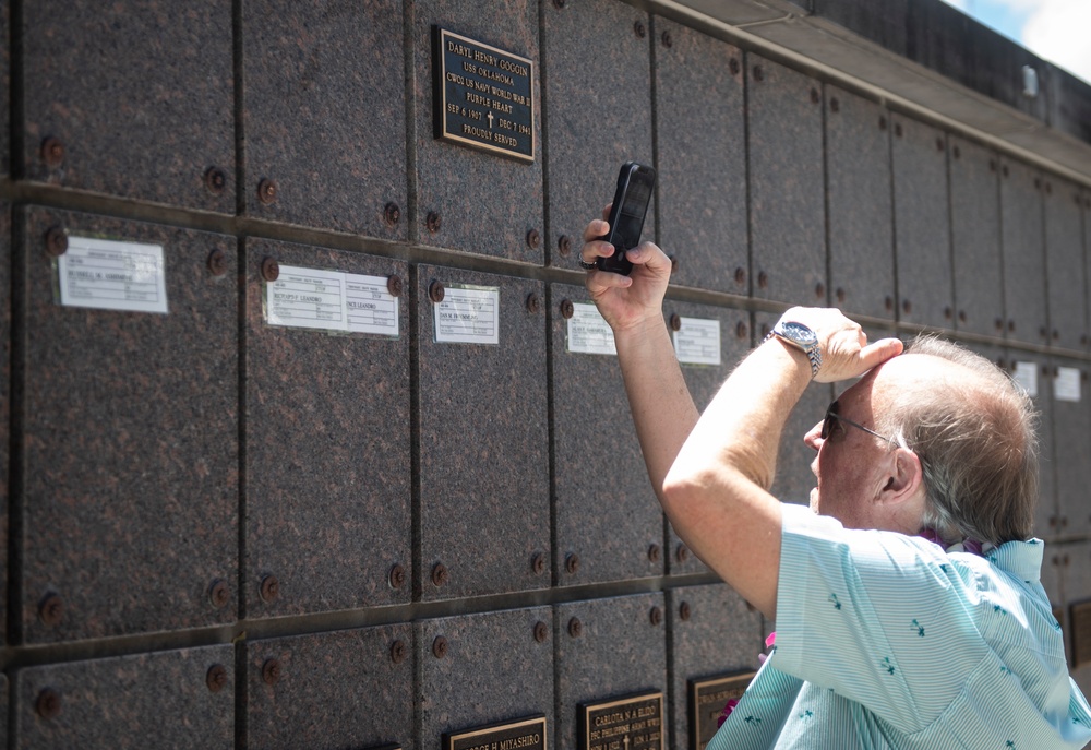 U.S. Navy Warrant Officer Machinist Daryl Goggin Interment Ceremony