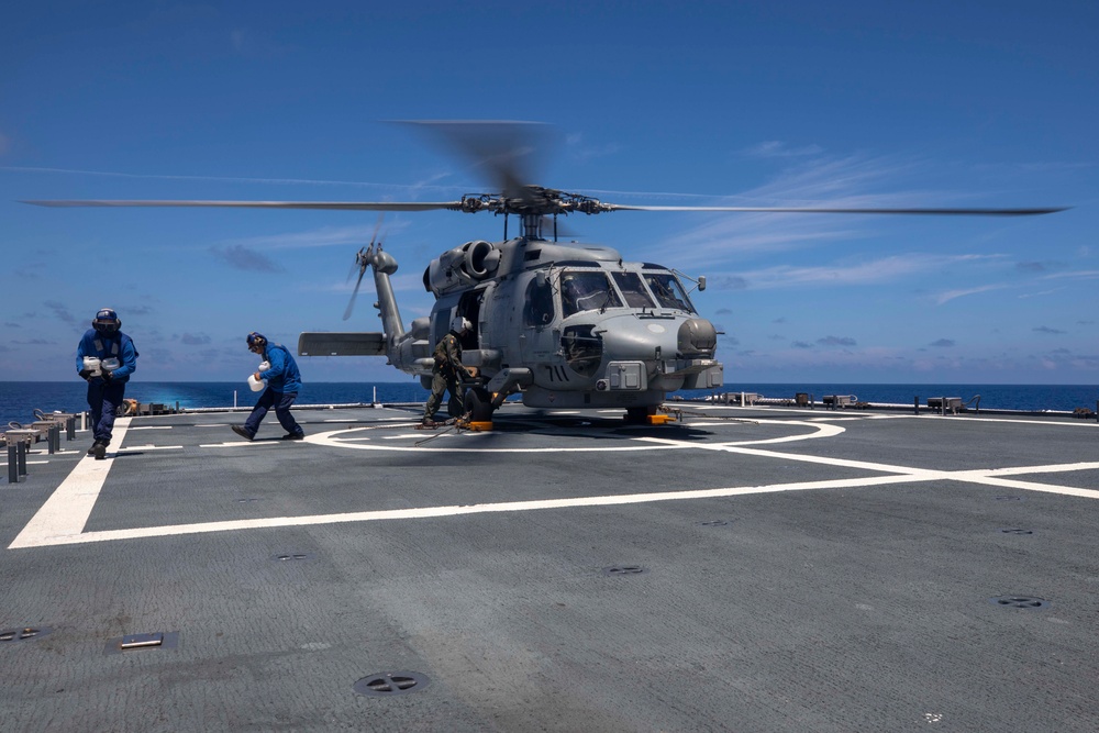 US Navy Helo Lands on USCGC Munro