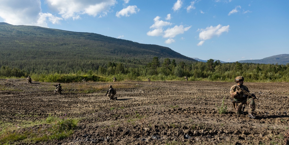 A Tale of Two Forces: U.S. and Italian Marines Integrate in Norway