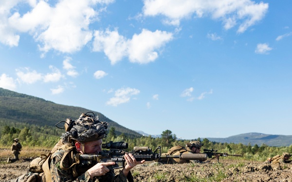A Tale of Two Forces: U.S. and Italian Marines Integrate in Norway