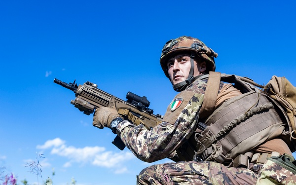 A Tale of Two Forces: U.S. and Italian Marines Integrate in Norway