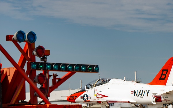 NAS JRB Fort Worth Receives IFLOLS