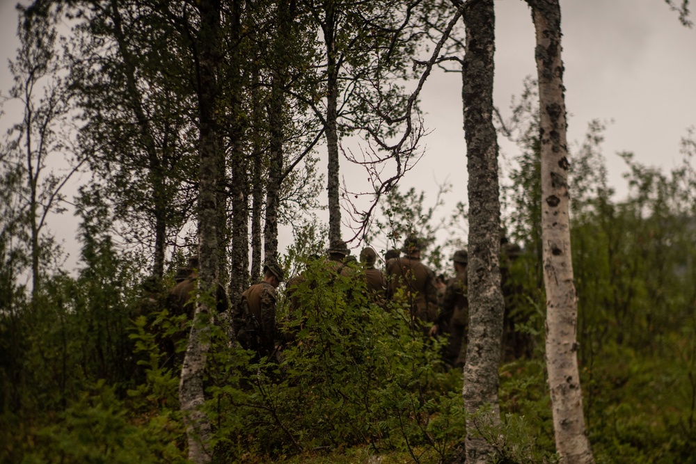 26th MEU(SOC) Trading Tactics, Techniques and Procedures with the Norwegian Army