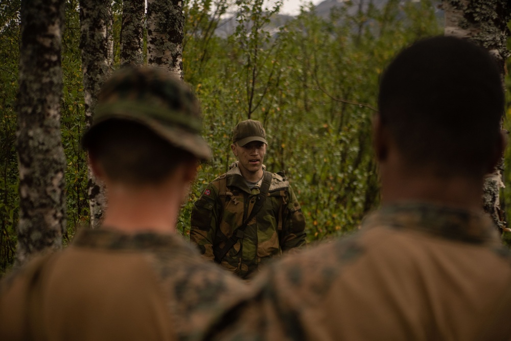 26th MEU(SOC) Trading Tactics, Techniques and Procedures with the Norwegian Army