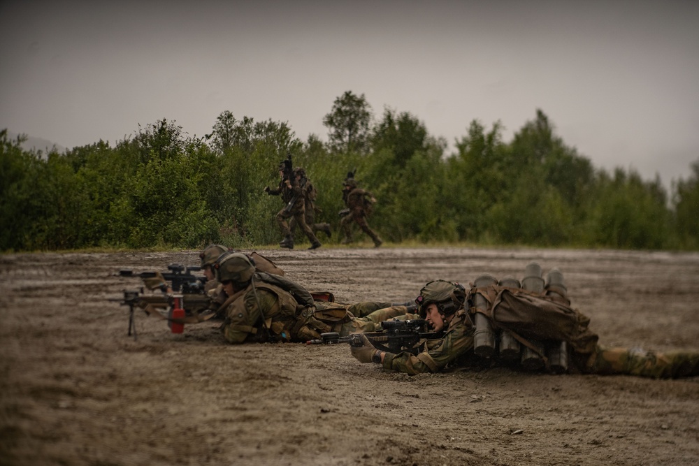 26th MEU(SOC) Trading Tactics, Techniques and Procedures with the Norwegian Army