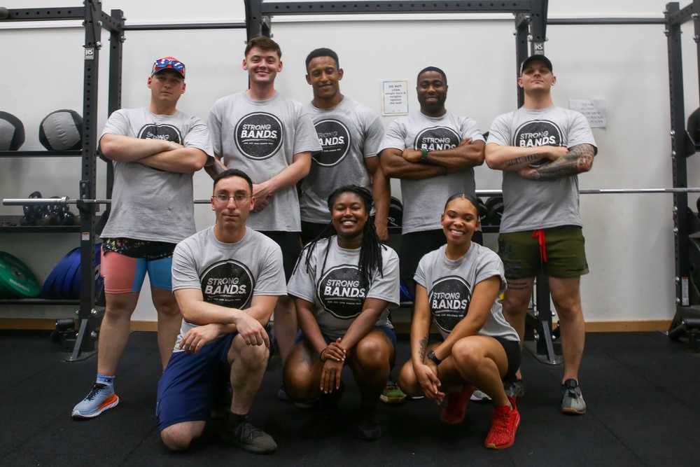 1,000 Pound Club Volunteers