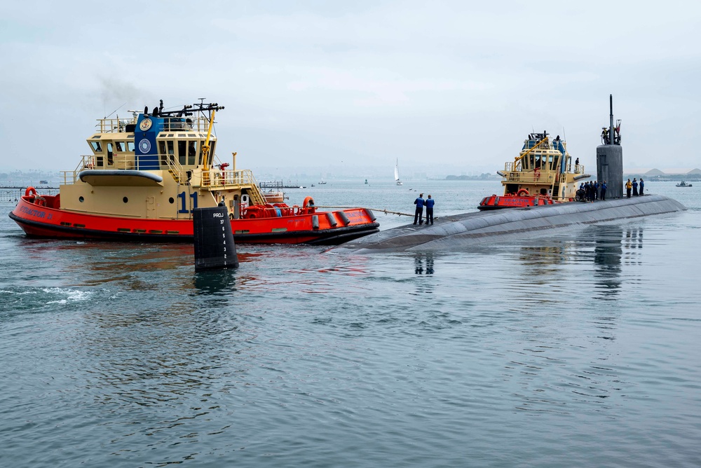 USS Alexandria Departs Naval Base Point Loma