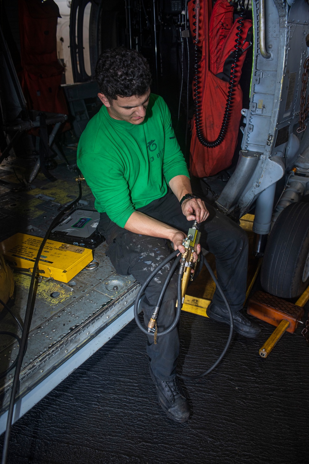 Sailors Performs Maintenance