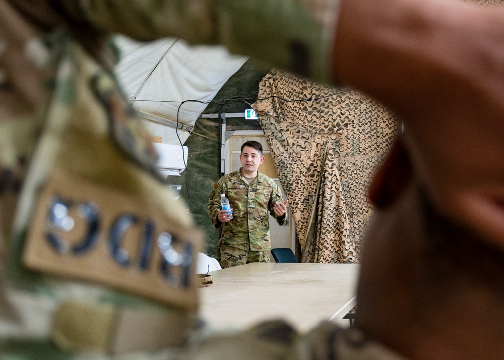 386th AEW Helping Agencies Team Visit Al Asad AB