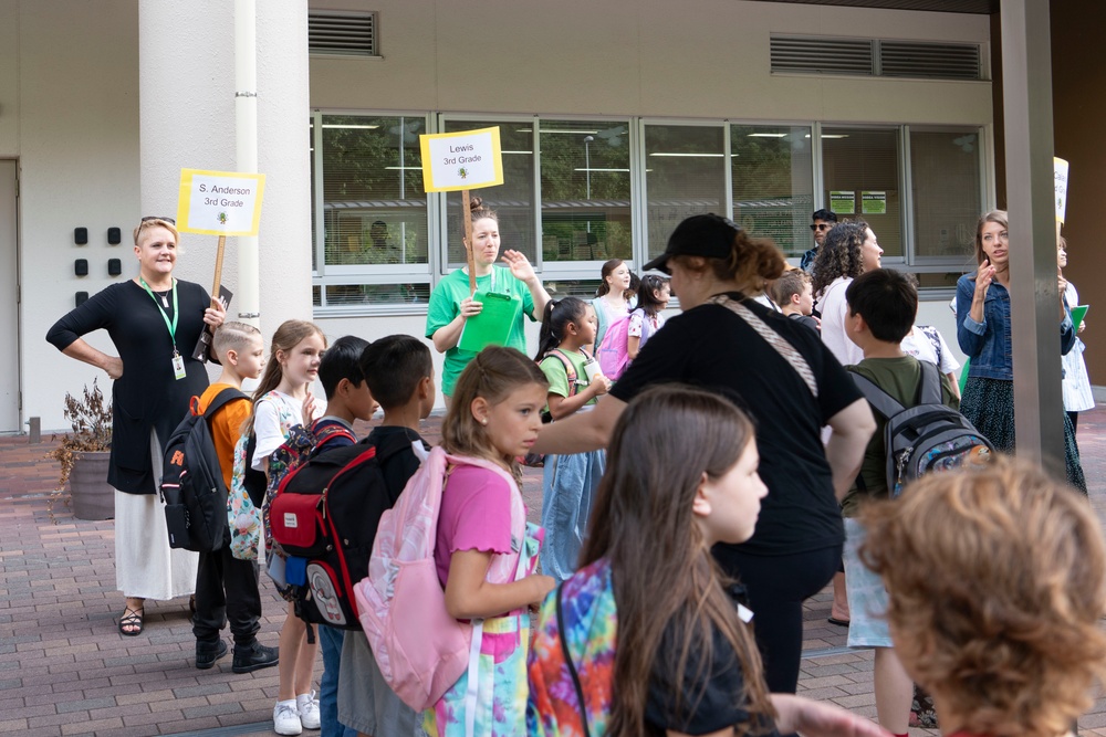 Ikego Elementary School Celebrates First Day of School