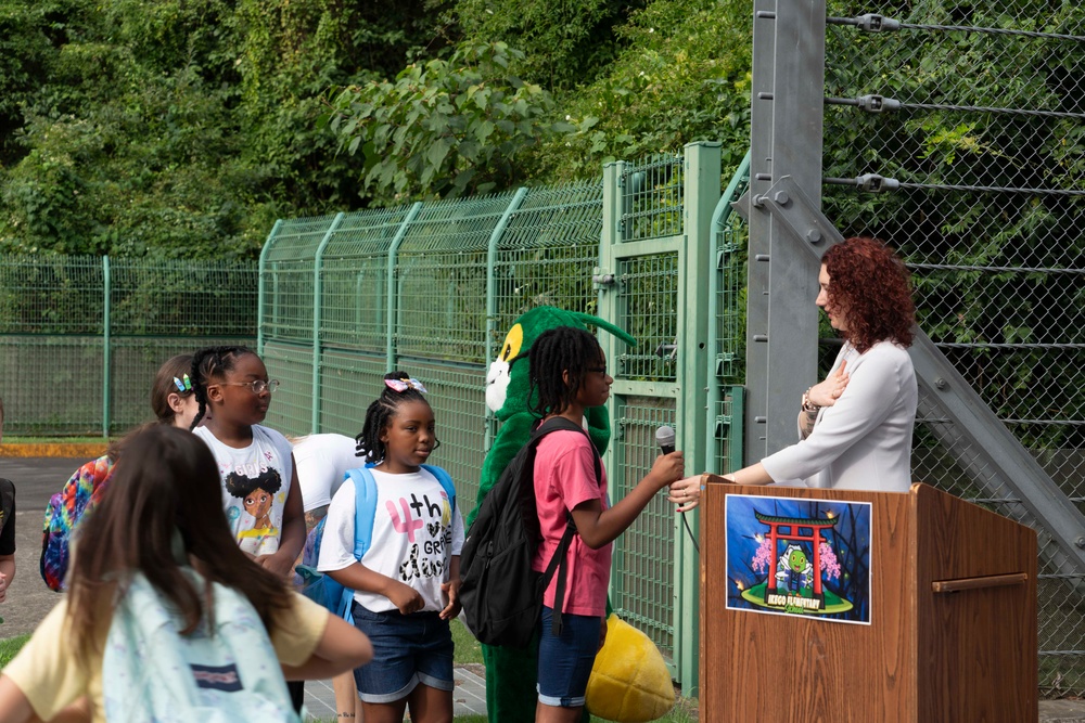 Ikego Elementary School Celebrates First Day of School