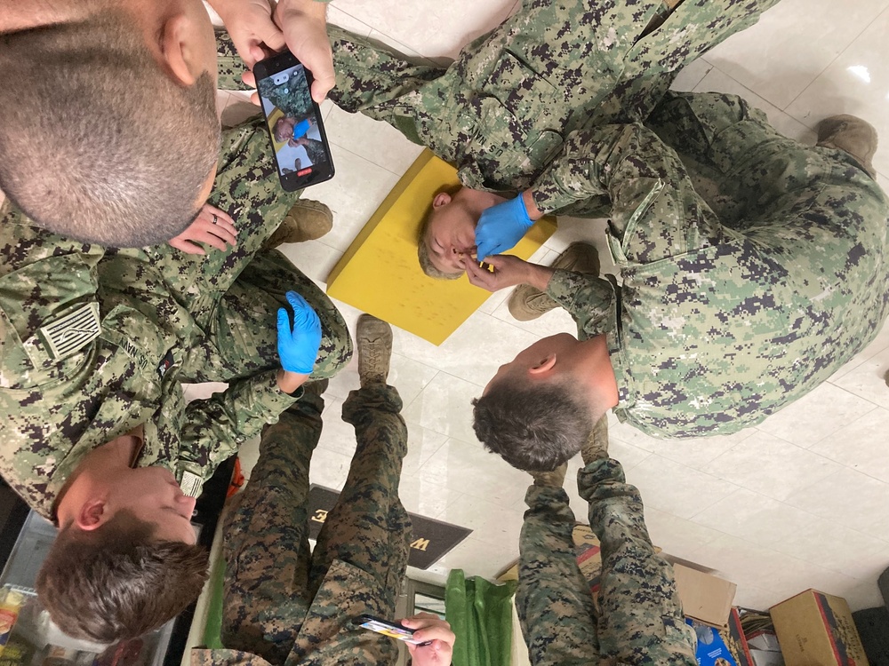Combat Life Saver Training (NMCB-3)