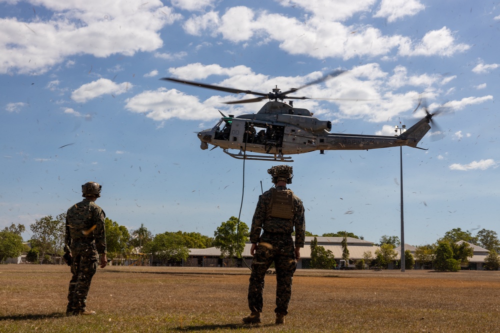 Marines, Australian Army fast rope from Hueys