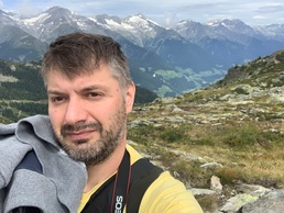 Acting CIF manager finds out he’s LRC Italy’s employee of the quarter while hiking Alps