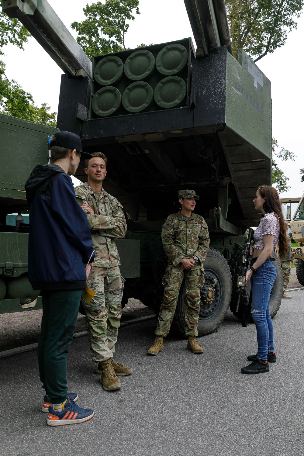 Task Force Ivy Soldiers showcase HIMARS during Estonian Restoration of Independence celebration static display