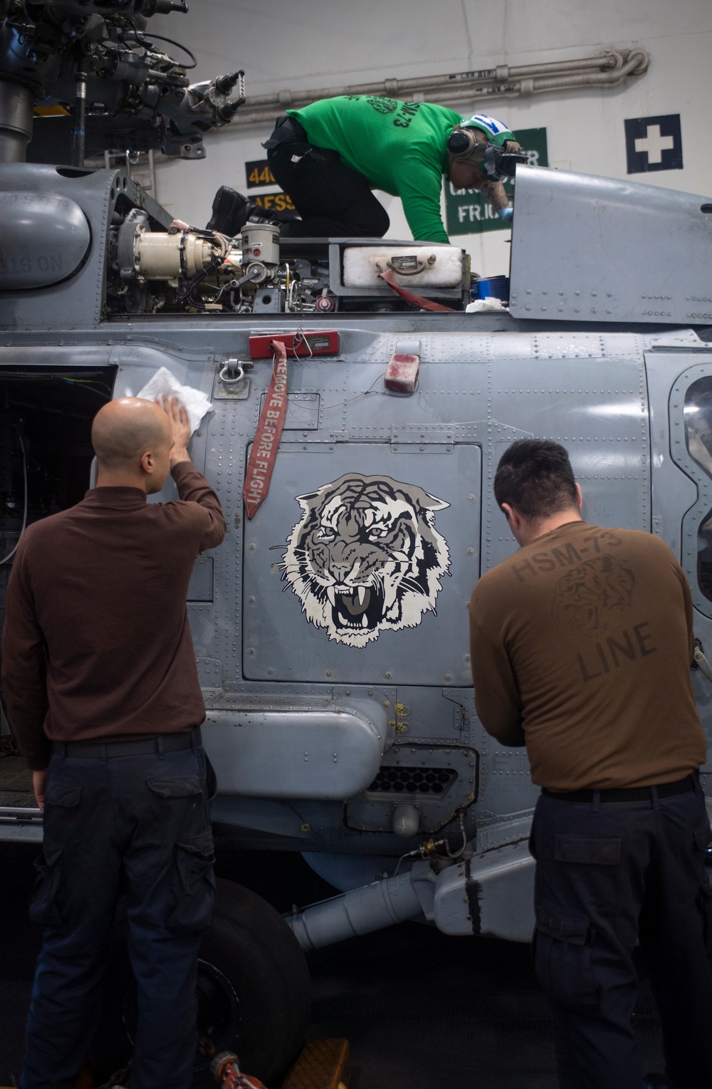 Sailors Perform Maintenance