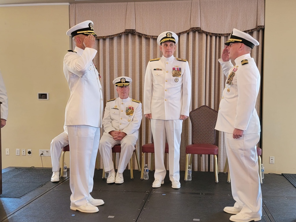 Naval Station Newport Welcomes New Commander