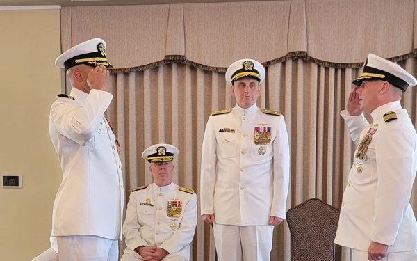 Naval Station Newport Welcomes New Commander