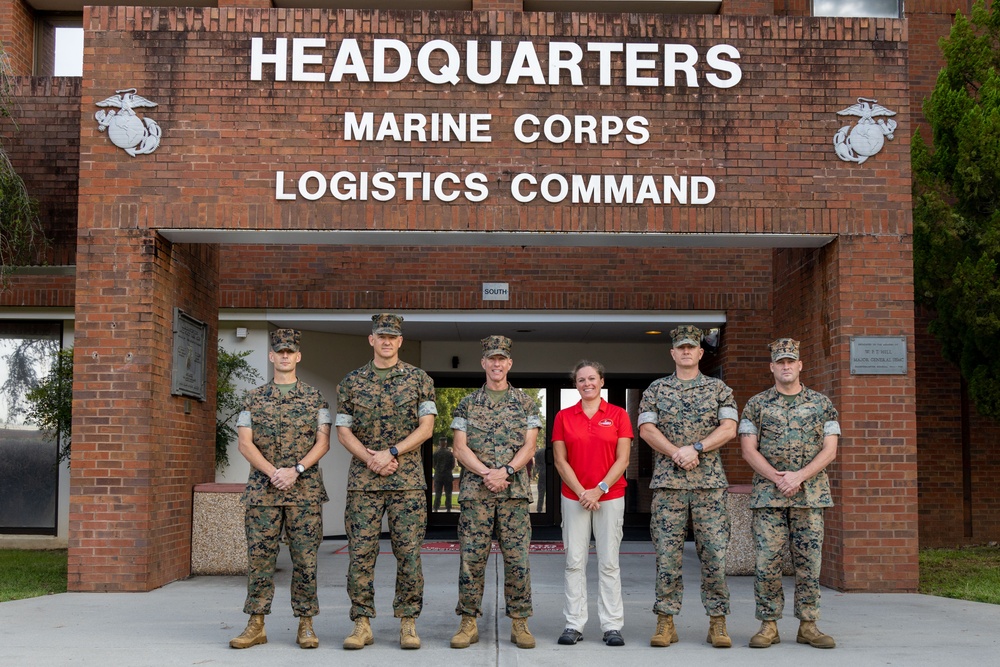 Gen. Smith Visits Marine Corps Logistics Command