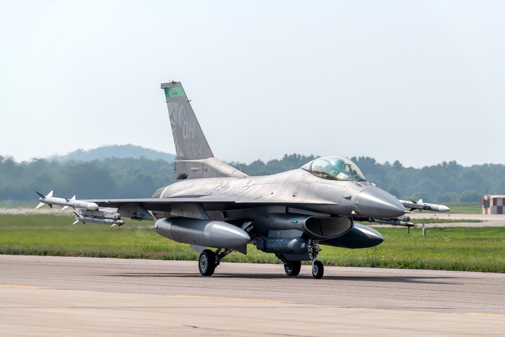 180FW Participates in Northern Lightning 23