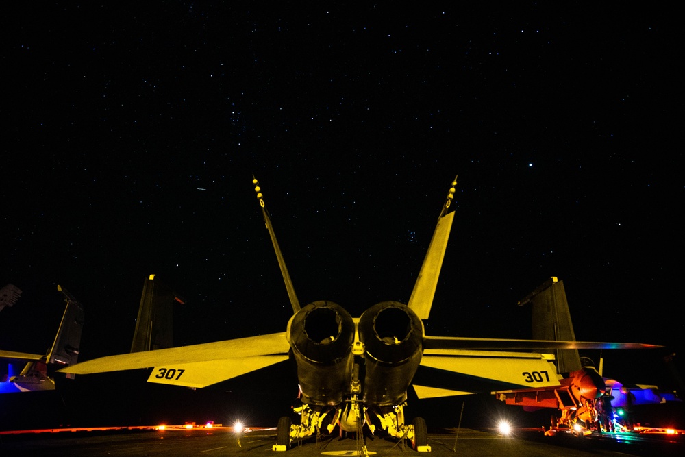 Night Flight Deck Operations