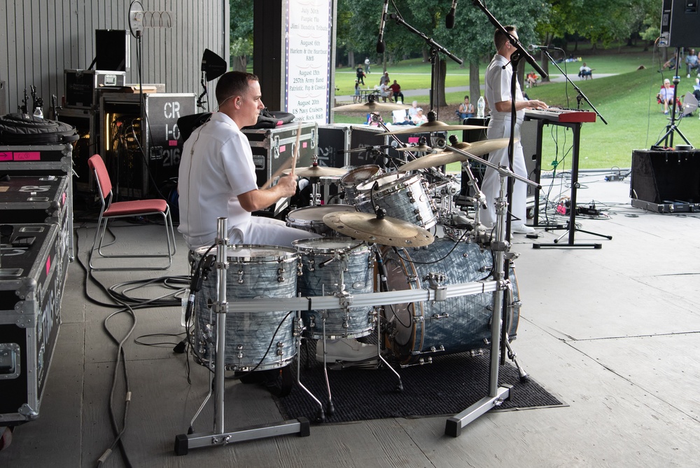 Navy Band Cruisers perform at Allen Pond Park