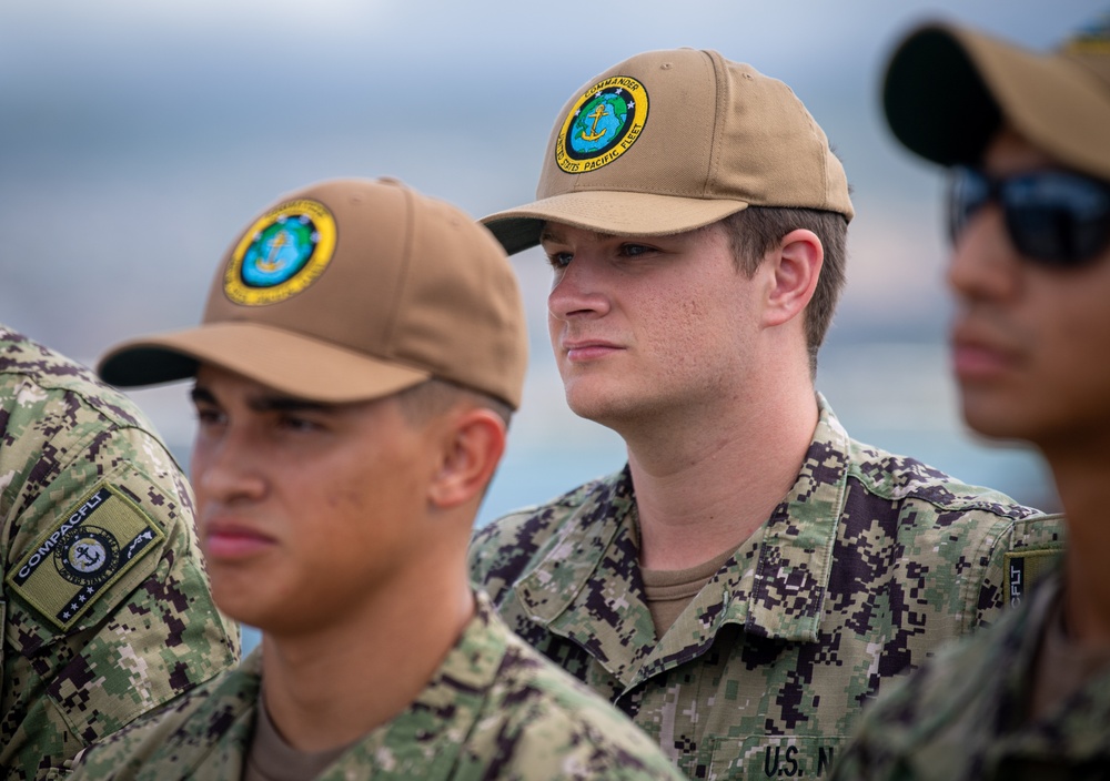 UH Midshipmen Visit USV Ranger