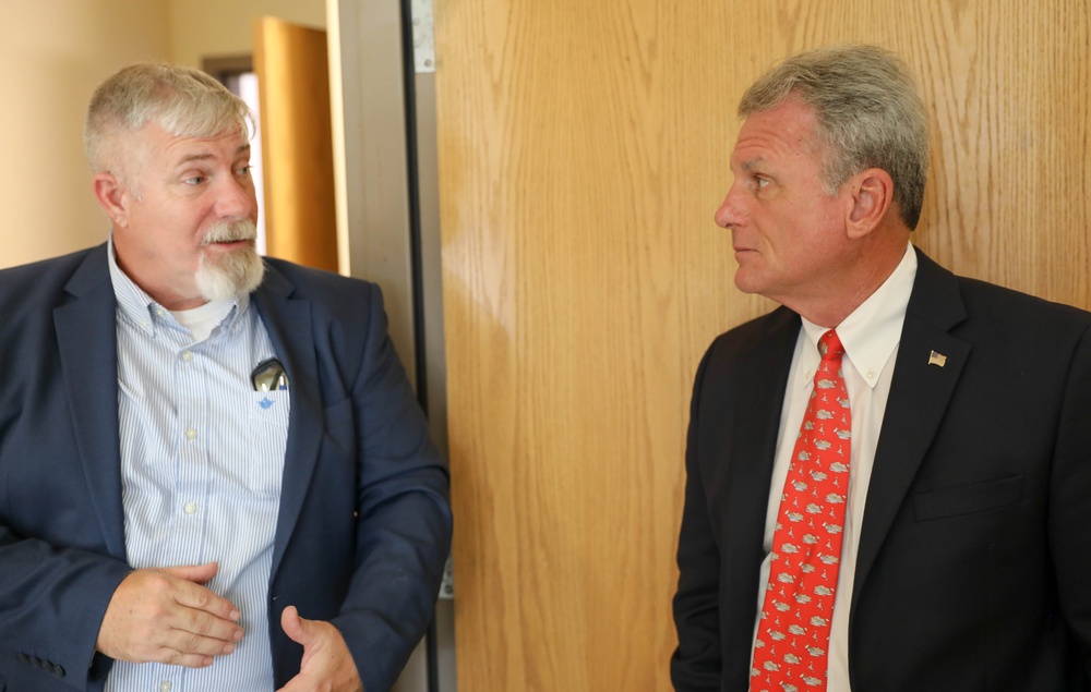 Congressman Buddy Carter visits 3ID