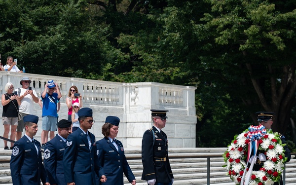 Guard OAY Airmen Participate in Arlington National Cemetery Wreath Laying Ceremony