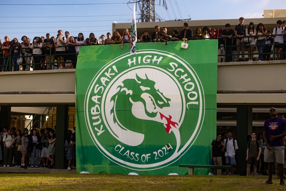 Kubasaki High School hold Ringing of the Bell ceremony