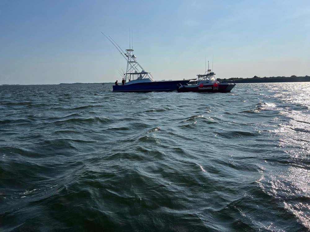 Coast Guard Station Oregon Inlet assists mariners