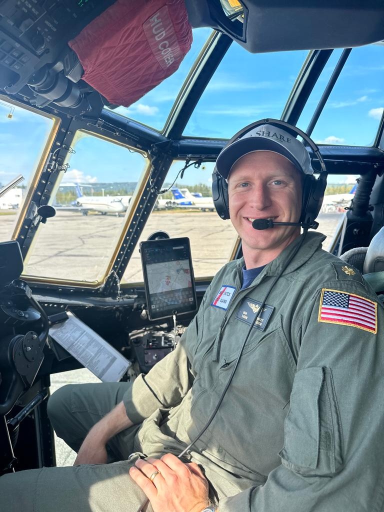 U.S. Coast Guard distributes fish to Alaskan communities