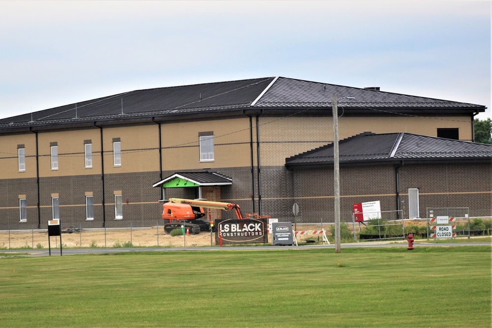 Fort McCoy’s brigade headquarters construction project now 75 percent complete; work remains steady