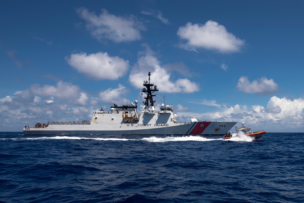 USCGC Munro Conducts Routine Small-Boat Training in South China Sea