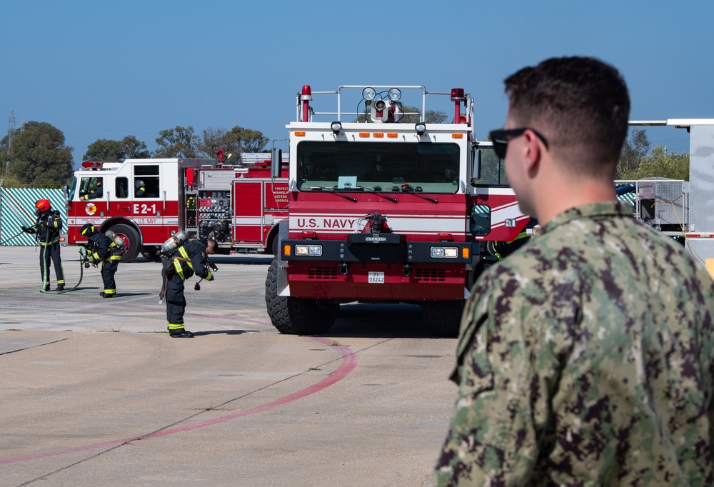 U.S. Naval Academy Midshipmen Visit NAVSTA Rota