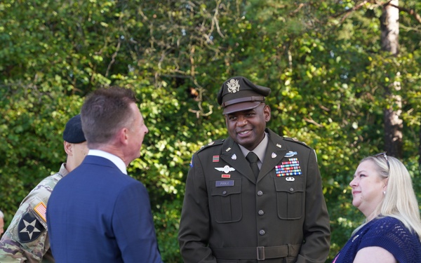 52nd commemoration of U.S. Army Chinook Helicopter crash in Pegnitz