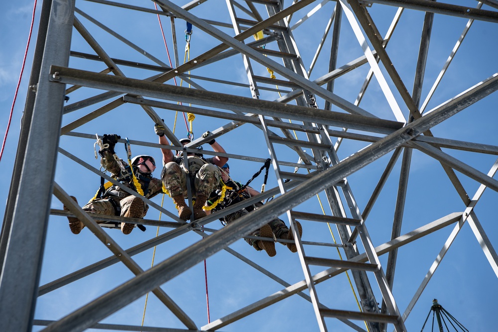 205th EIS, 137th SOCS partner for annual training