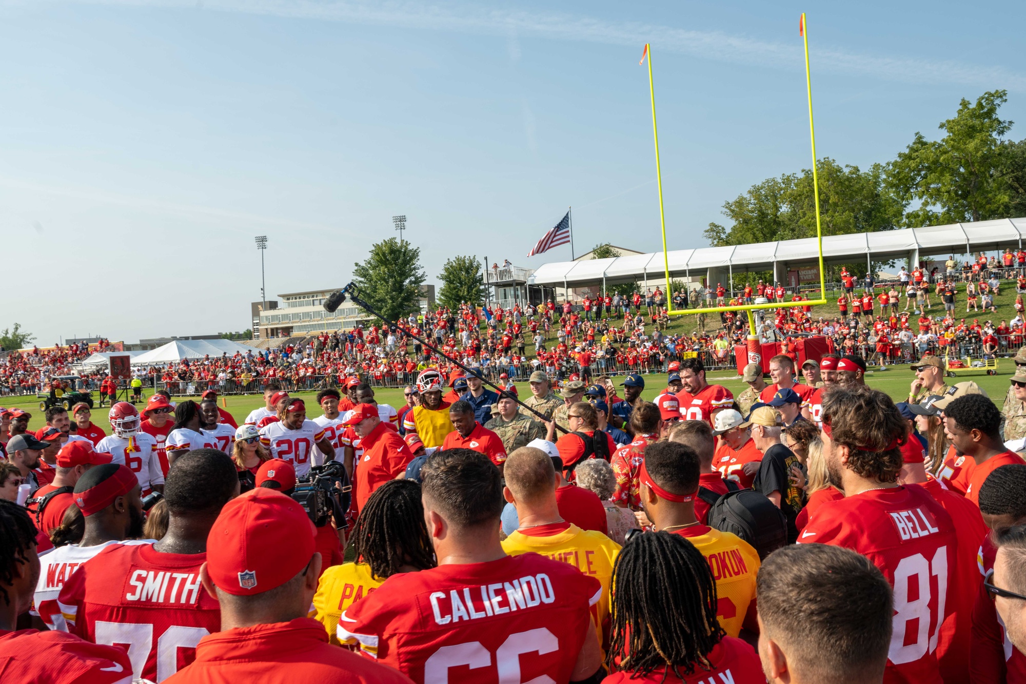 DVIDS - Images - Kansas City Chiefs award football to Soldier of the Year