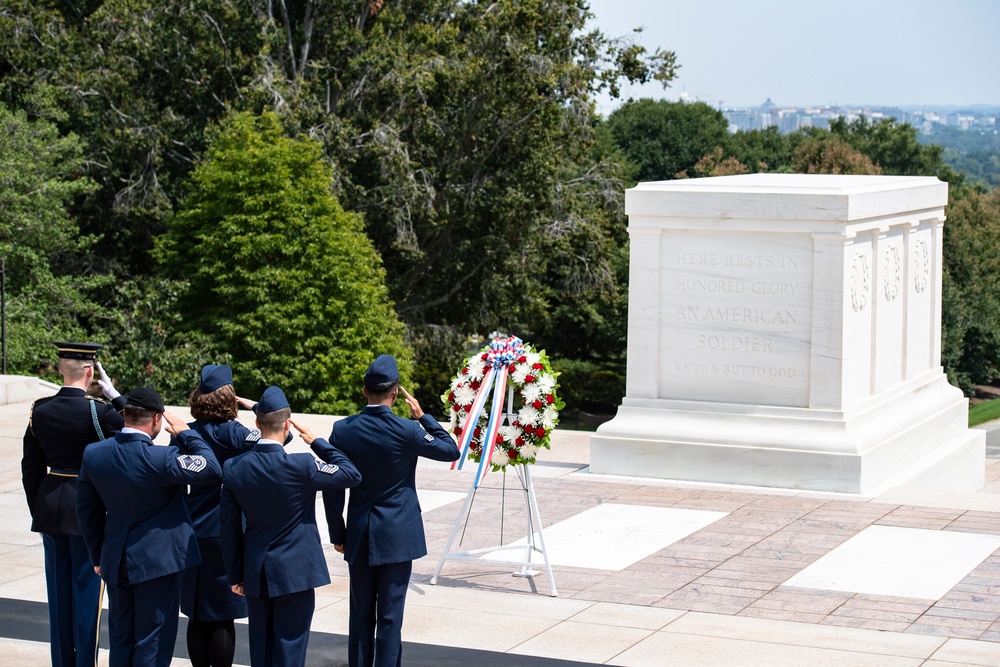 Air National Guard Outstanding Airmen of the Year Honorees Participate in a Public Wreath-Laying Ceremony