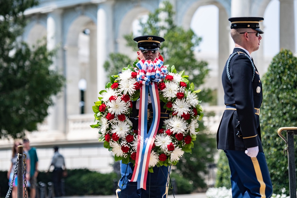 Air National Guard Outstanding Airmen of the Year Honorees Participate in a Public Wreath-Laying Ceremony